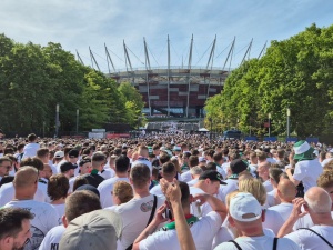 Kibice Legii mieli problem z wejściem na stadion