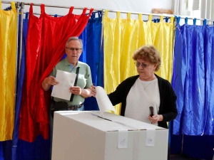 Mijanka w wyborach prezydenckich w Rumunii. Przeliczono blisko 99 proc. głosów