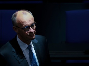 To absolutny precedens w powojennej historii - ekspert o przegranej Merza