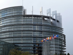 Import rosyjskich surowców do UE. Jest decyzja Komisji Europejskiej