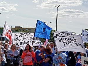 Solidarność pikietowała w obronie zwolnionych z Animexu
