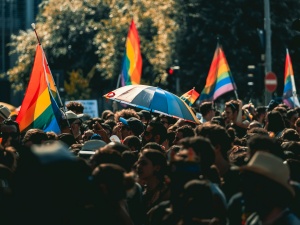 Czy ideologia woke chyli się ku upadkowi?