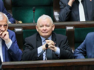 Dobre wieści dla PiS. Jest nowy sondaż partyjny