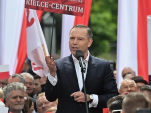 Karol Nawrocki o odwołaniu w referendum prezydent Zabrza: Pokażmy tej szkodliwej władzy czerwoną kartkę