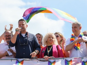 Sztab Trzaskowskiego zapewnia: Jest sojusznikiem LGBT+, dowiódł tego działaniami