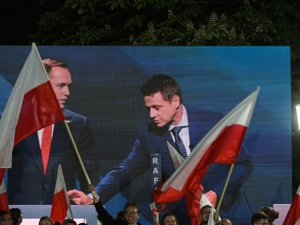 Oni już wiedzą? Po wystąpieniu Trzaskowskiego w TVP lęk wśród polityków KO