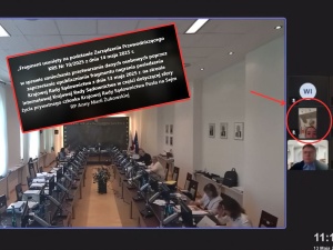 Anna Maria Żukowska połączyła się z Krajową Radą Sądownictwa siedząc w wannie