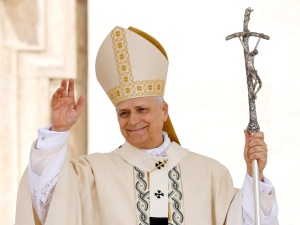 Redaktor naczelny TS: Leon XIV staje przed wyjątkowym dziedzictwem nauczania społecznego