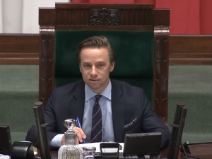 Bosak apelował w Sejmie: Zachęcam do pójścia na wybory i zagłosowania przeciwko Rafałowi Trzaskowskiemu