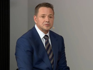 Trzaskowski u Mentzena za likwidacją TVP Info i przeciwko nowym podatkom