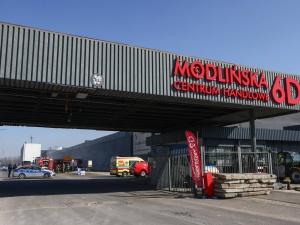 Modlińska 6D: Kupcy walczą o przetrwanie. Gangi, gaz i bierność policji. Gdzie jest prezydent Warszawy?