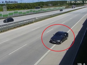 Szokujące sceny na A1. Kierowca BMW jechał 26 km pod prąd [WIDEO]