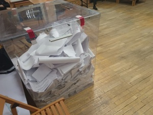 Wybory prezydenckie w Polsce. Strach przed trzecią turą