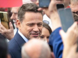 Siłowe zaprzysiężenie Trzaskowskiego. Dziennikarze o tajnym scenariuszu obozu władzy