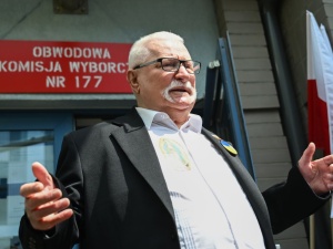 Wałęsa z receptą na sukces: Rządząca koalicjo! Czas na męskie działania oczyszczające!