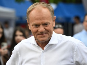 Tusk traci władzę. Trend w wyborczych preferencjach Polaków. 