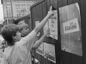 Nie śpij, bo cię przegłosują. Dziś 36. rocznica pierwszej tury częściowo wolnych wyborów kontraktowych