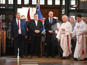 Solidarność na 15-lecie beatyfikacji bł. ks. Popiełuszki. B. Mickiewicz:  Ks. Jerzy czuwa nad Polakami