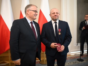 Cezary Krysztopa odznaczony złotym Krzyżem Zasługi