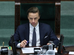Bosak o rządzie Tuska: Im szybciej ci ludzie zostaną oderwani od koryta, tym lepiej dla Polski
