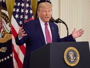 Trump: jeśli Iran nas zaatakuje, odpowiemy z niespotykaną siłą