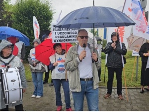 Tak właśnie wygląda dialog w tej firmie. Pikieta dolnośląskiej S przed zakładem Eto Magnetic we Wrocławiu