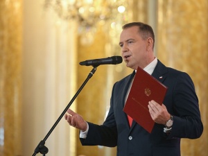 Przeważająca większość wyborców Konfederacji i PiS pozytywnie o Karolu Nawrockim