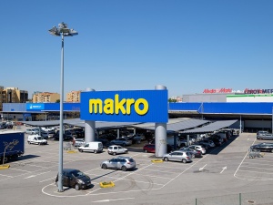 Zwolnienia grupowe w Makro. Pracę straci 400 osób