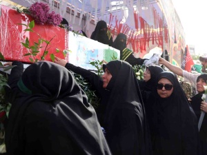 Teheran: Ponad 70 osób zabitych po ataku Izraela na więzienie. 