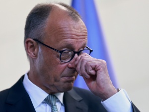 Tak UE z Niemcami na czele finansuje armię Putina