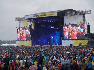Open’er 2025: Burzowy alert IMGW i pierwszy odwołany koncert