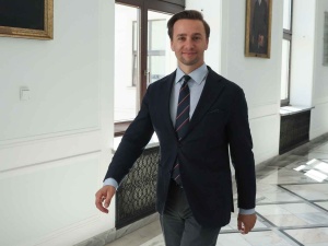 Bosak wspiera formacje obywatelskie. Ludzie muszą mieć prawo chronić swoje domy i rodziny