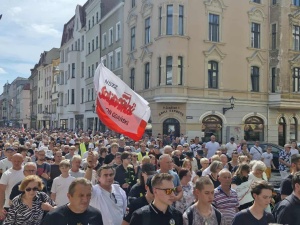 Toruń: Ruszył Marsz Milczenia po zabójstwie 24-letniej Klaudii