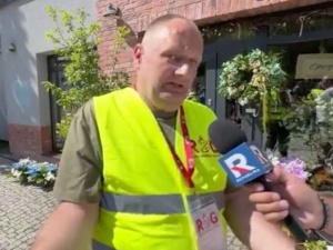 Niemiec w koszulce Ruchu Obrony Granic: Winni są Merkel i Tusk