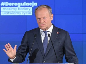 Deklaracja Hołowni. Wymowny wpis Tuska