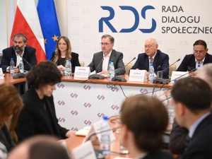 90 groszy wstydu. W ramach RDS dyskutowano o podwyżce minimalnego wynagrodzenia i wzroście płac w budżetówce