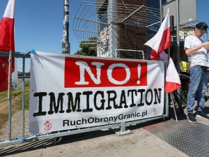 Z mostu granicznego w Słubicach zdjęto banery Ruchu Obrony Granic