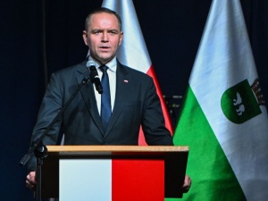 Nawrocki zaapelował do Zełenskiego: Polska oczekuje pełnoskalowych ekshumacji ofiar Rzezi Wołyńskiej