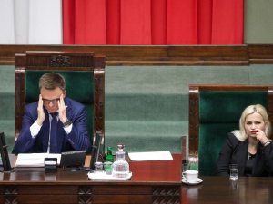 Rekonstrukcja rządu przesunięta, bo Hołownia wyjechał na urlop? Nieoficjalne ustalenia