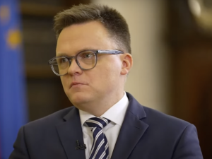 Zaufanie do Hołowni topnieje. Tak ocenili go wyborcy