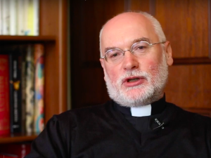 O. Dariusz Kowalczyk SJ o démarche MSZ: pełen błędów, nieścisłości i manipulacji