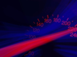 300 km/godz. przez miasto. Prokuratura umorzyła śledztwo