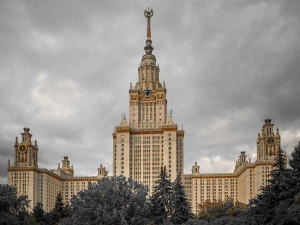Moskwa zwiesza loty. Ukraińskie drony atakują czwartą noc z rzędu 