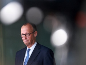 Kanclerz Friedrich Merz zdradził dlaczego Tusk jechał do Kijowa w innym wagonie niż on, Macron i Starmer