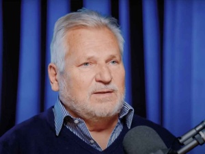 Lange vel Gontarczyk pozbawiona odznaczenia. Kwaśniewski zabrał głos