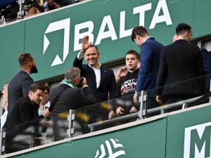 Prezydent pojawił się na meczu Lechii Gdańsk. Tak przywitali go kibice