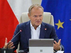 Tusk pominięty przez Trumpa. Fala komentarzy w sieci