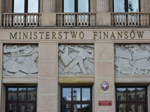 Wydatki państwa idą w górę. MF podało informacje nt. deficytu