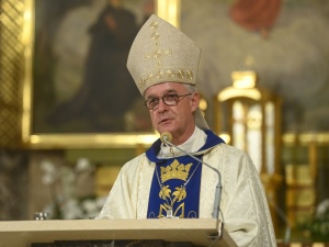 „Niech Wasza służba przebiega w pokoju i bezpieczeństwie. Życzenia biskupa polowego z okazji Święta Wojska Polskiego