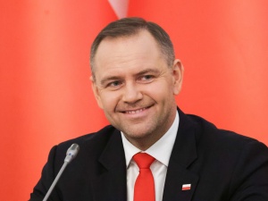Nawrocki zmienia reguły gry